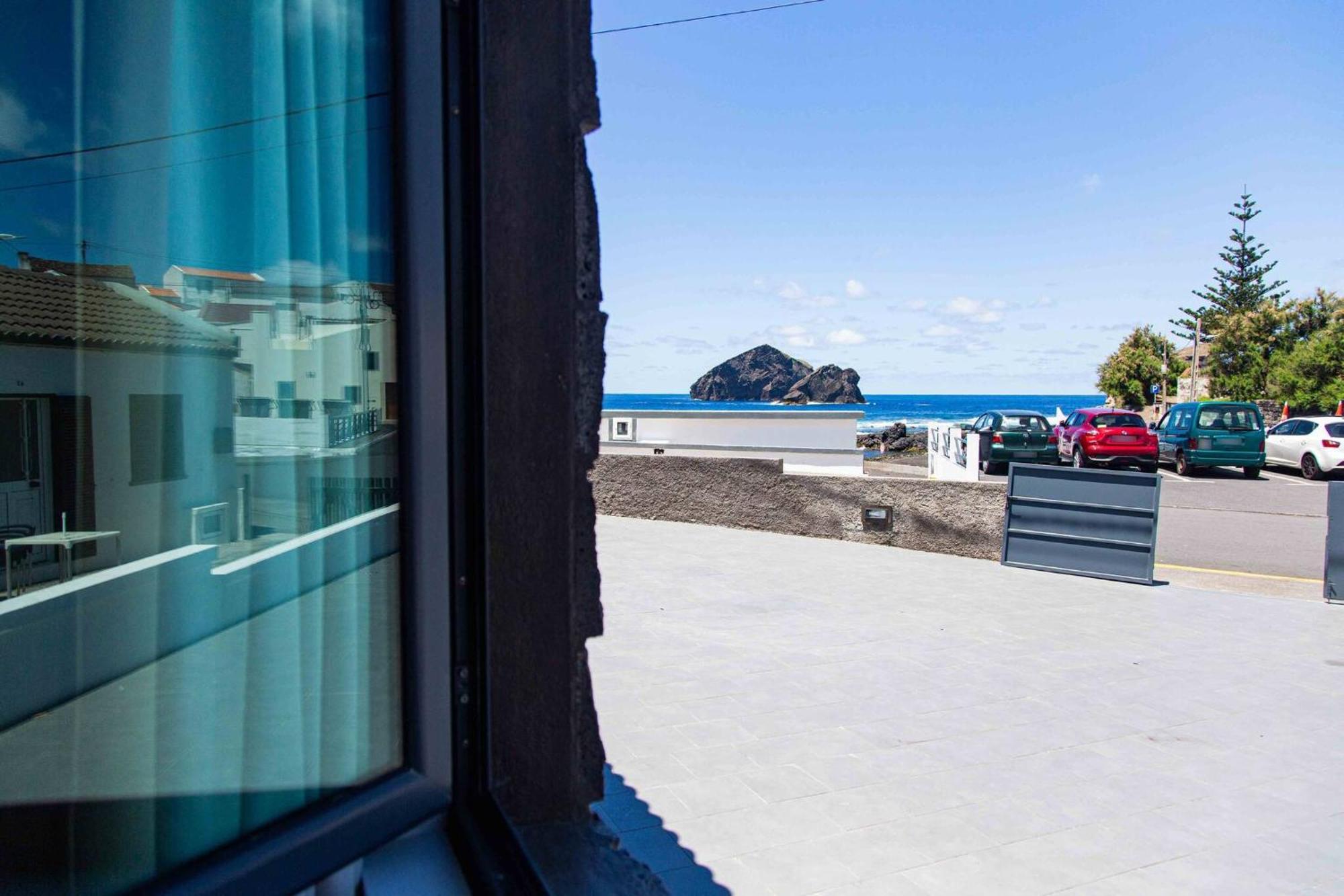Mosteiros Beach House Eksteriør billede